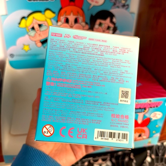 POPMART POWERPUFF GIRLS X CRYBABY PENDANT - Picture 3 of 4